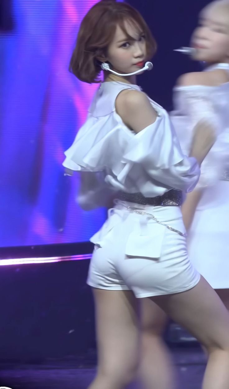 ICkjFqyb kpop gg ass 16.jpg